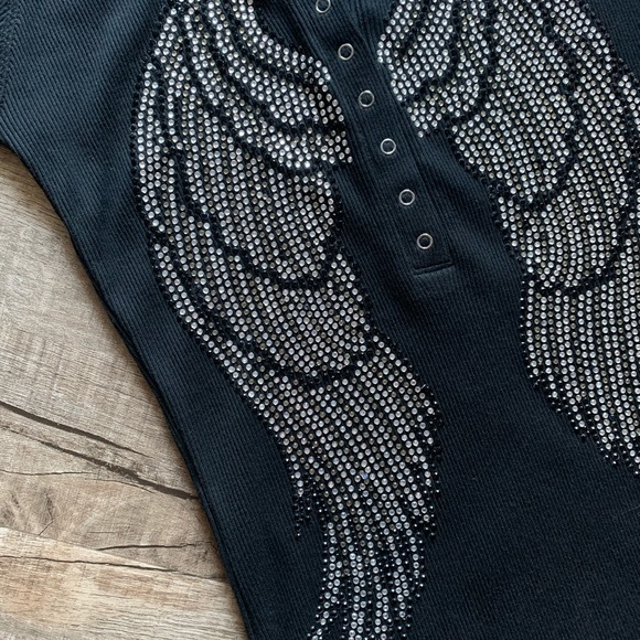 Coco Casual Beaded Wings Black Top - Picture 3 of 8